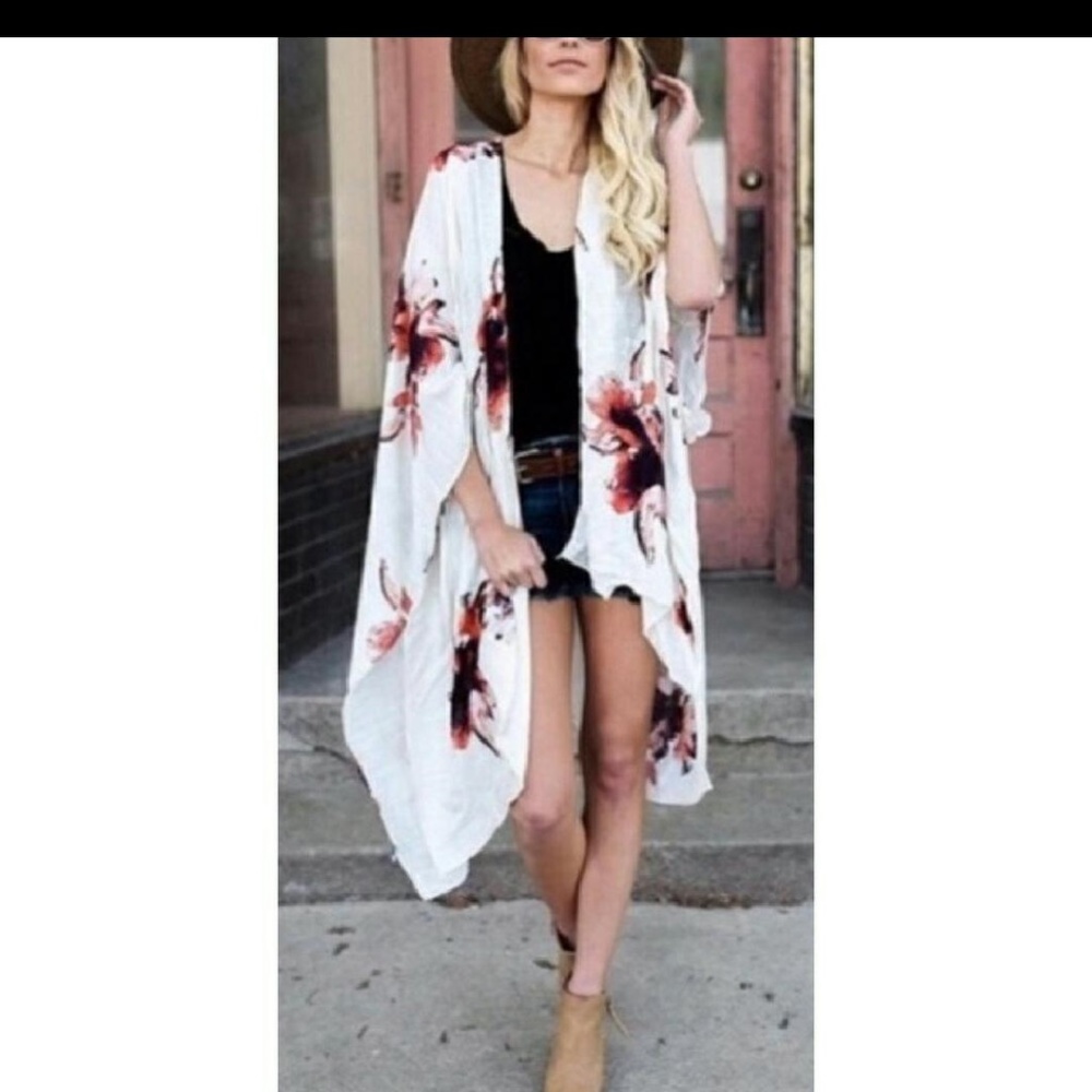 Beautiful Cream Floral Kimono